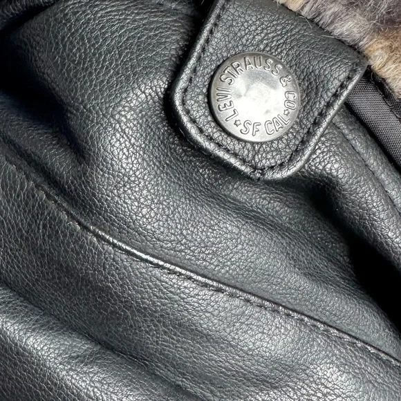[ Levi’s ] Women’s Leopard Print Fur Lined Leather Jacket - Picture 11 of 16